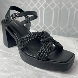 New Torrid Crisscross Platform Heel Sandal Black Woven Wide Width 13WW